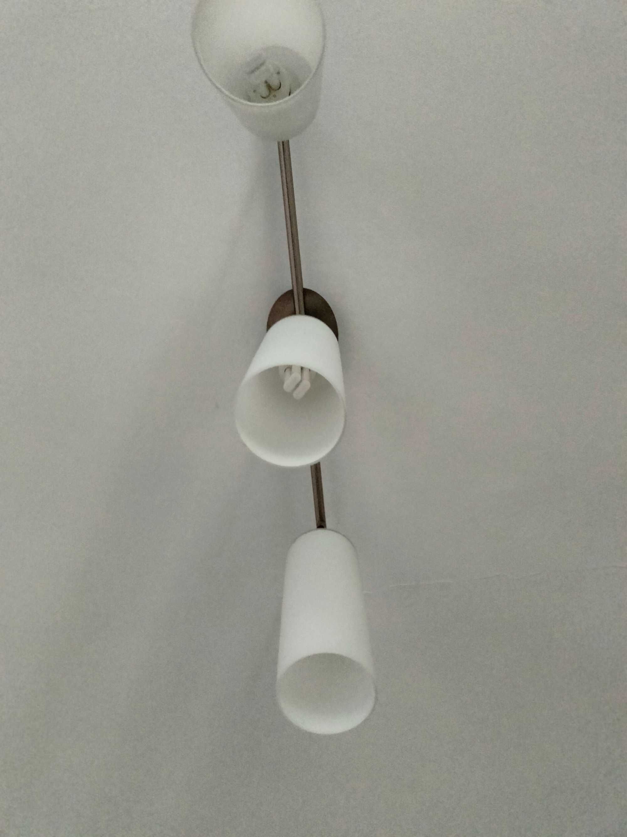 Lampy sufitowe do salonu