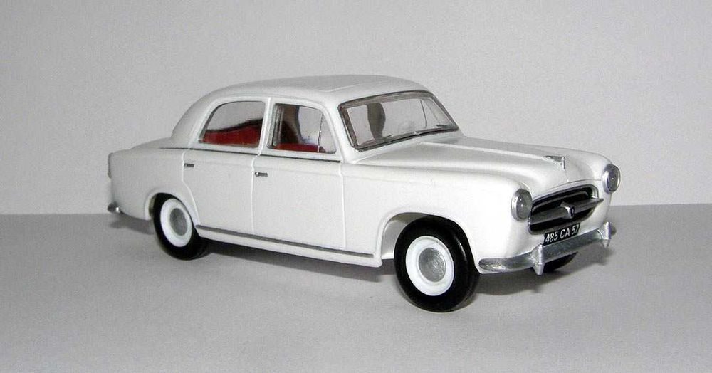 1955 Peugeot 403 Berline (Heller) Made in France масштаб 1/43