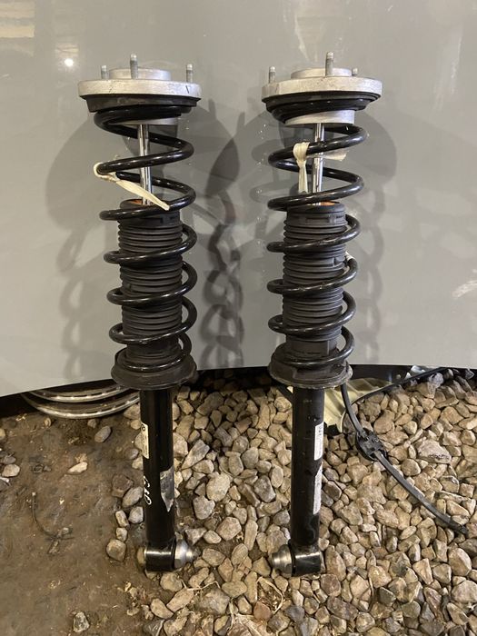 Стойка задня амортизатор bmw g30 задні стійки g30