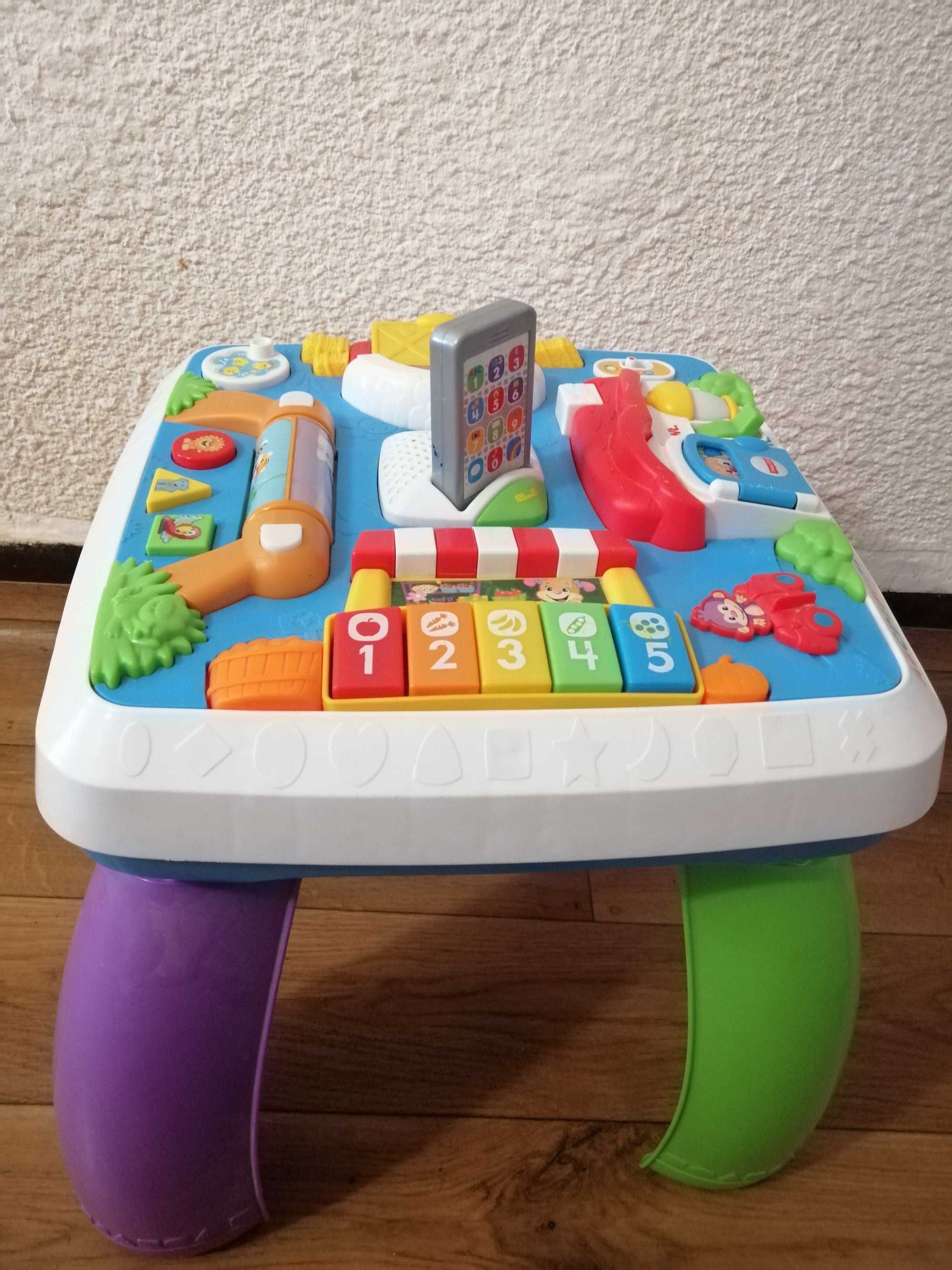 Stoliczek edukacyjny Fisher-Price
