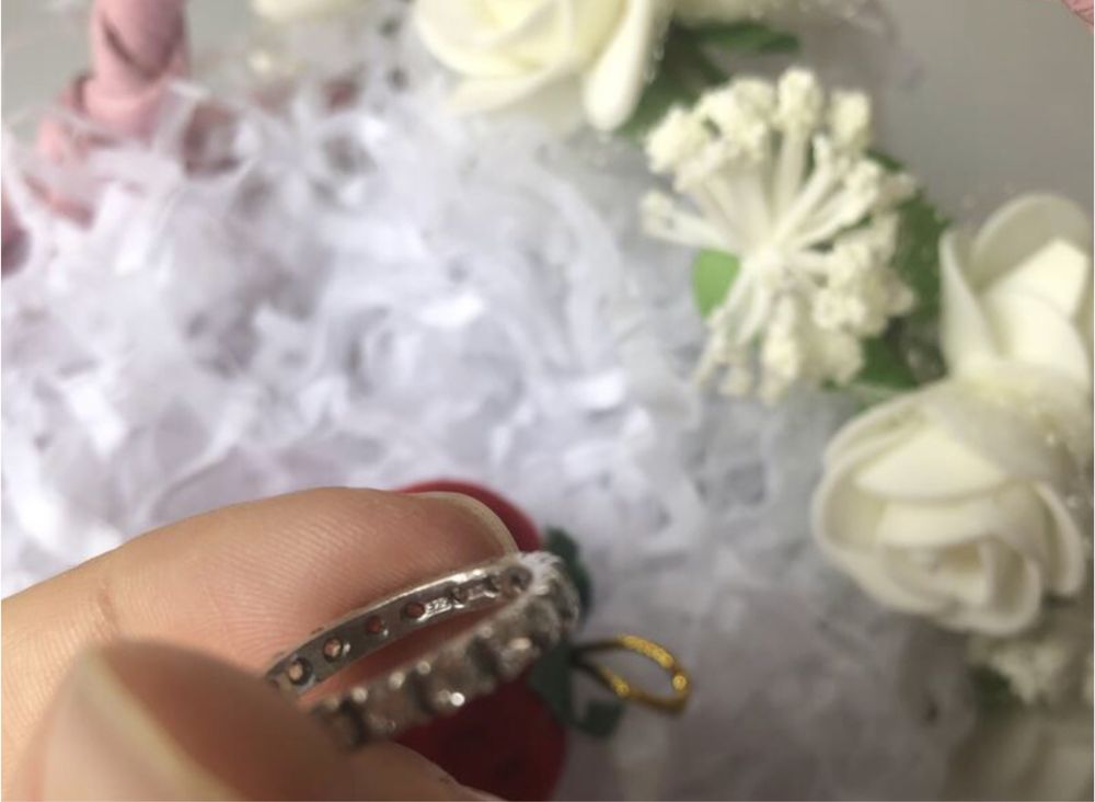 Серебряное кольцо с цирконием 925