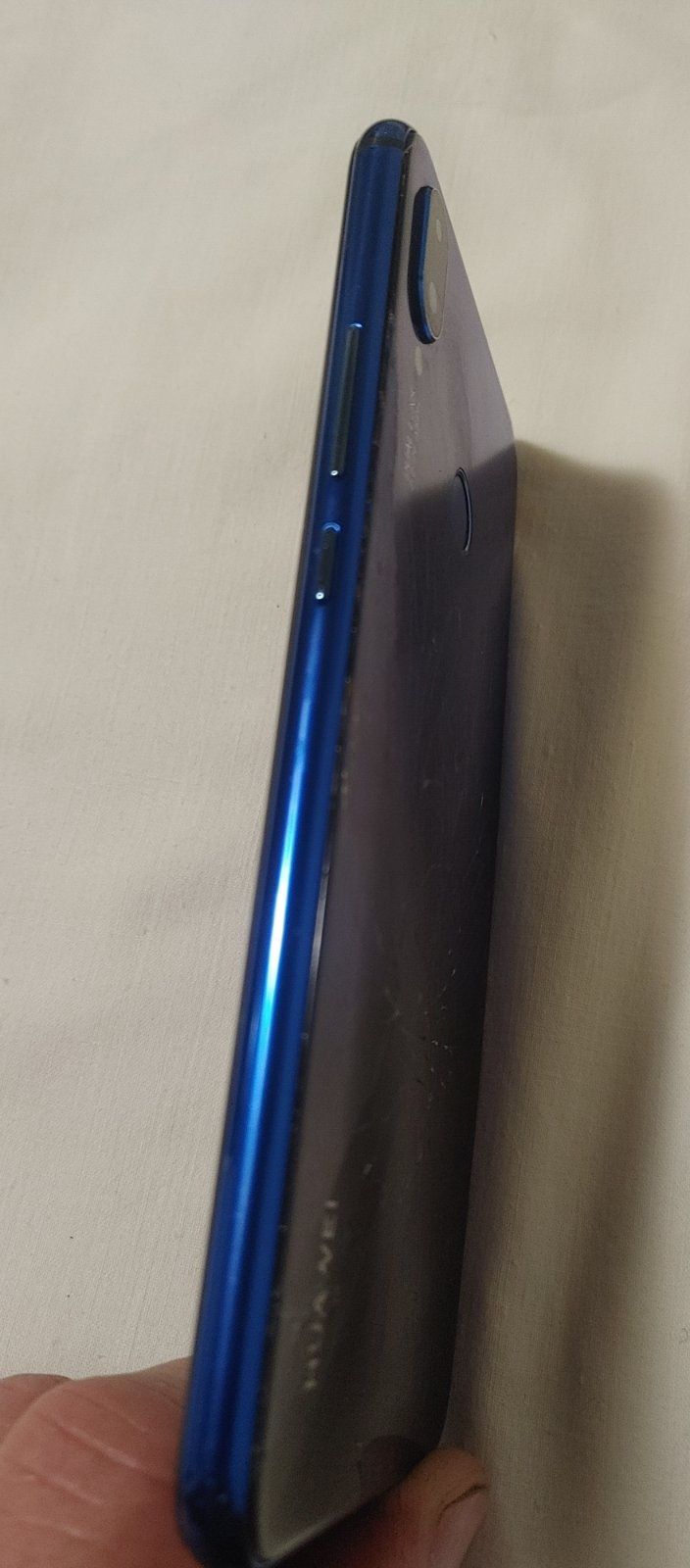 Смартфон HUAWEI P Smar Plus 4/64 Gb INE-LX1