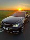 Mercedes-Benz Klasa C Sprzedam Mercedes Benz C-Klasa C180 1.6 benzyna 156 km AMG AVANGARDE