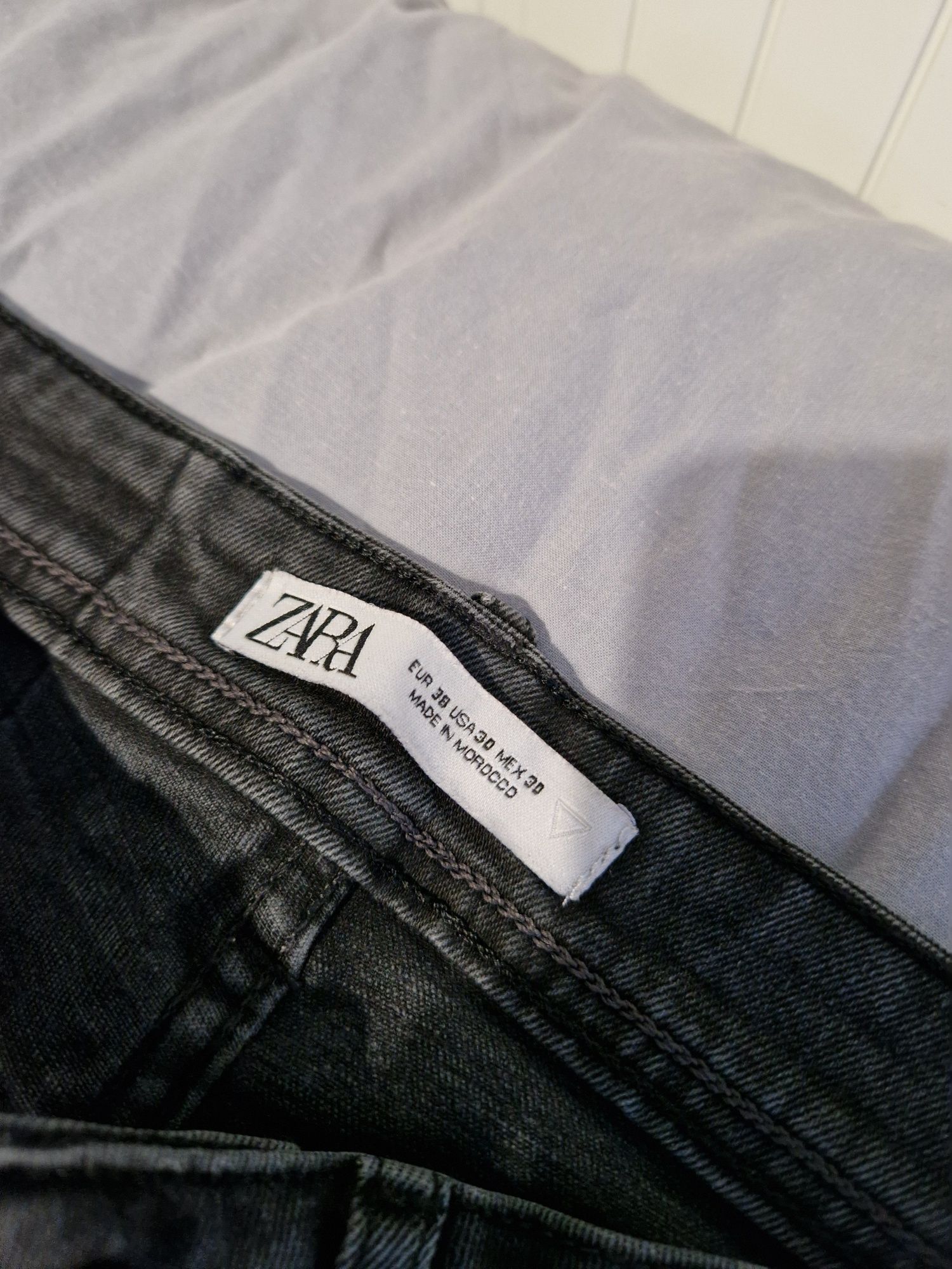 Calças ganga skinny Zara