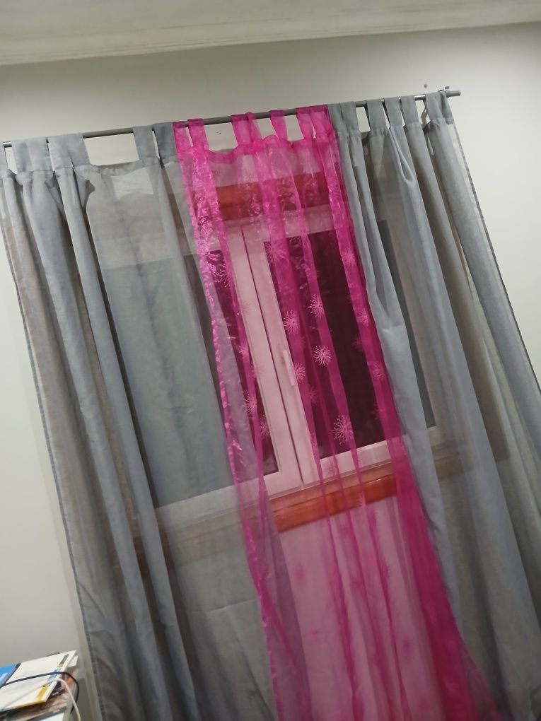 Cortinas a 5 euros cada, varias cores