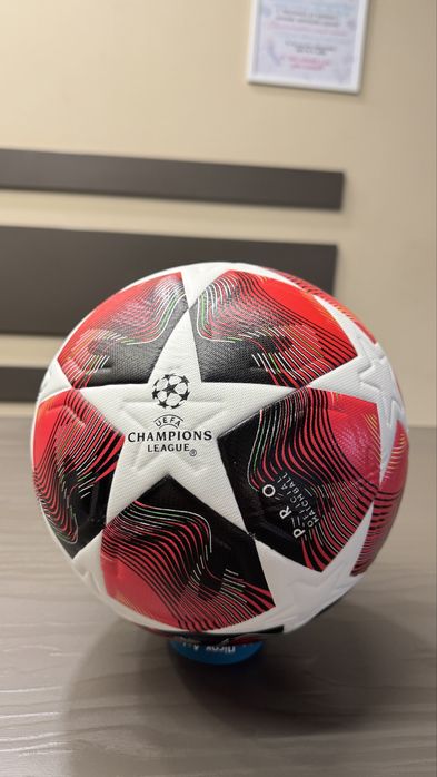 Мяч футбольний для будь яких покриттів ТОП Якість розпродаж термошов