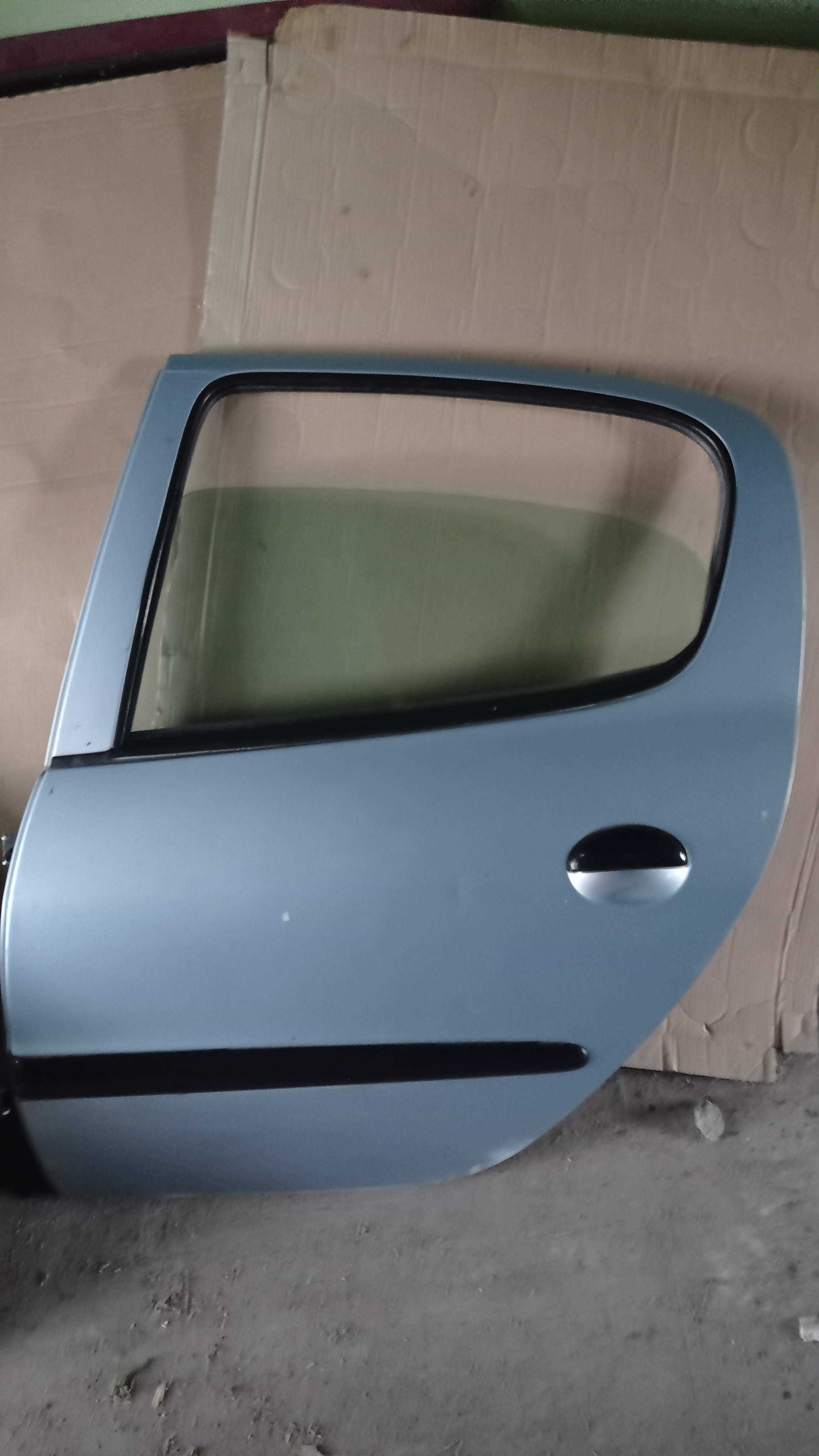 Drzwi lewe tylne Peugeot 206 5 drz kolor eylc