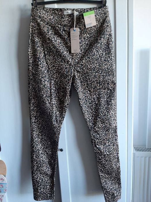 Nowe sodnie jegginsy  w panterkę M&S roz.40 L