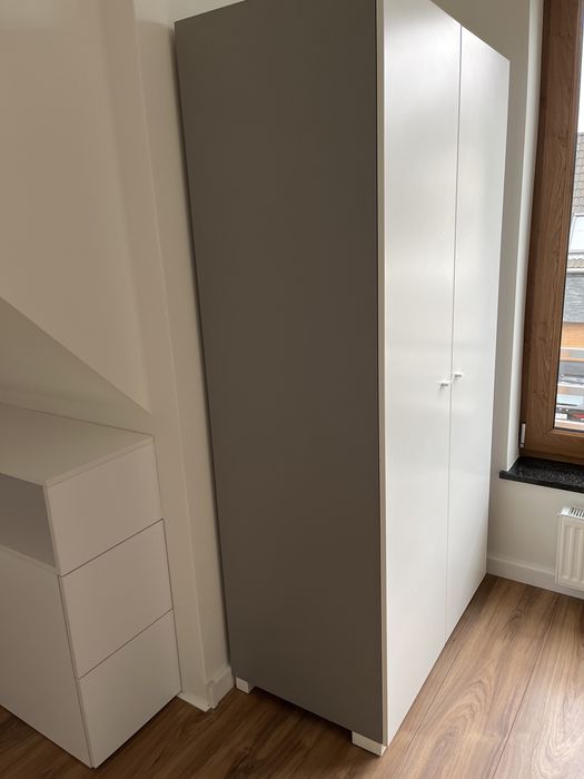 Duża szafa z meblika