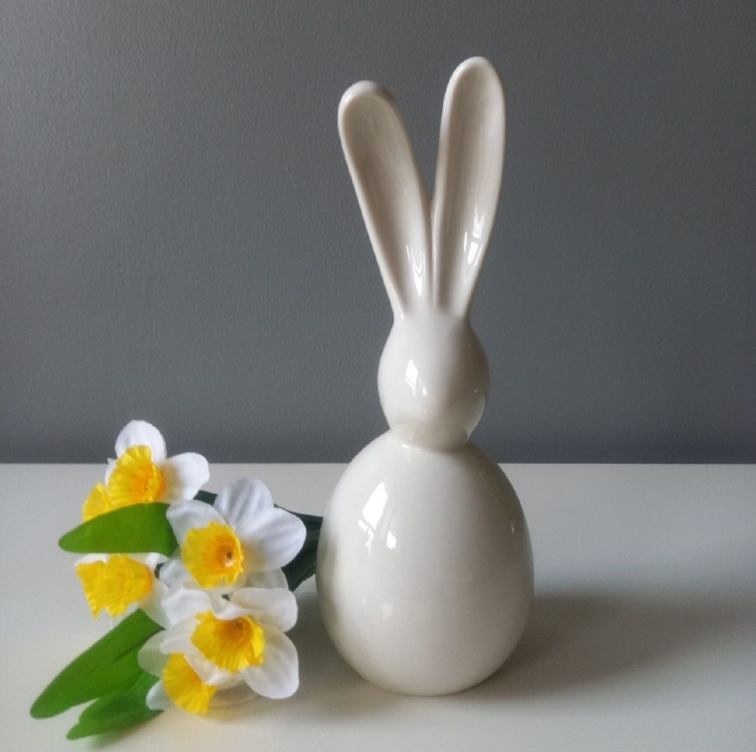 Zając Wielkanocny biały porcelana