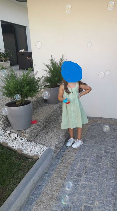 Vestidos  lindos, branco e verde, com bordado Inglês da TEX  7-8 anos