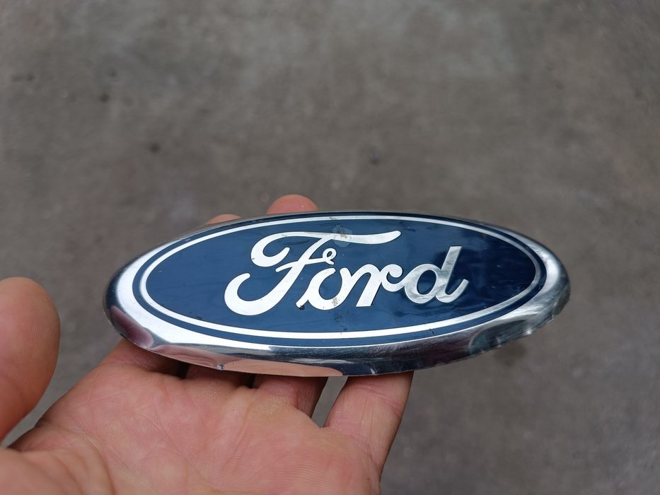 FORD - автомобільний значок (емблема)