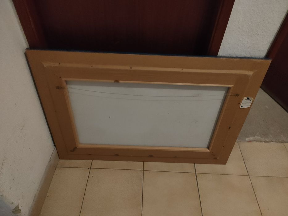 Vendo duas telas pintadas a mão