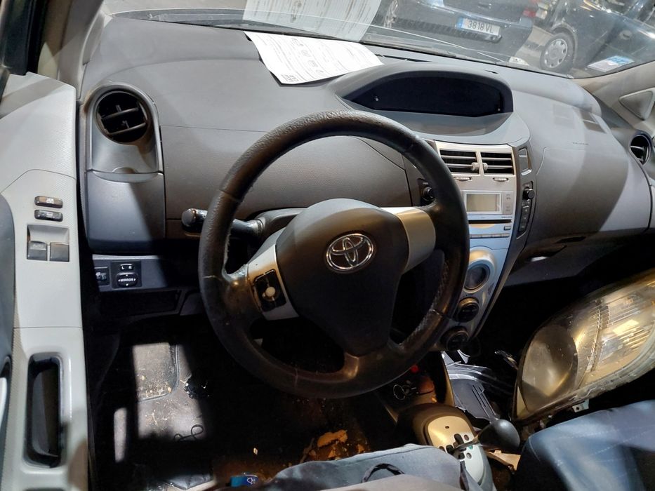 Toyota yaris 1.4 D-4D diesel 90cv peças