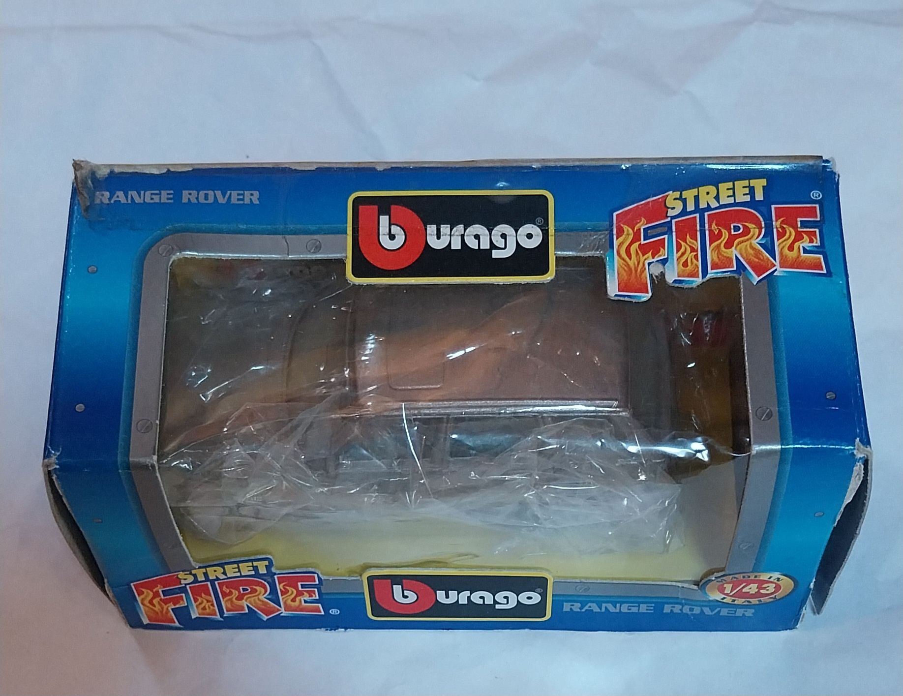 Miniatura da Burago Range Rover escala 1/43