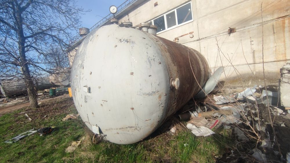 Ёмкость биметаллическая,нержавейка,ресивер,воздухосборник 25м.куб.