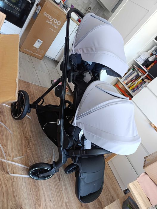 Wózek blizniaczy EasyGo Duoflex