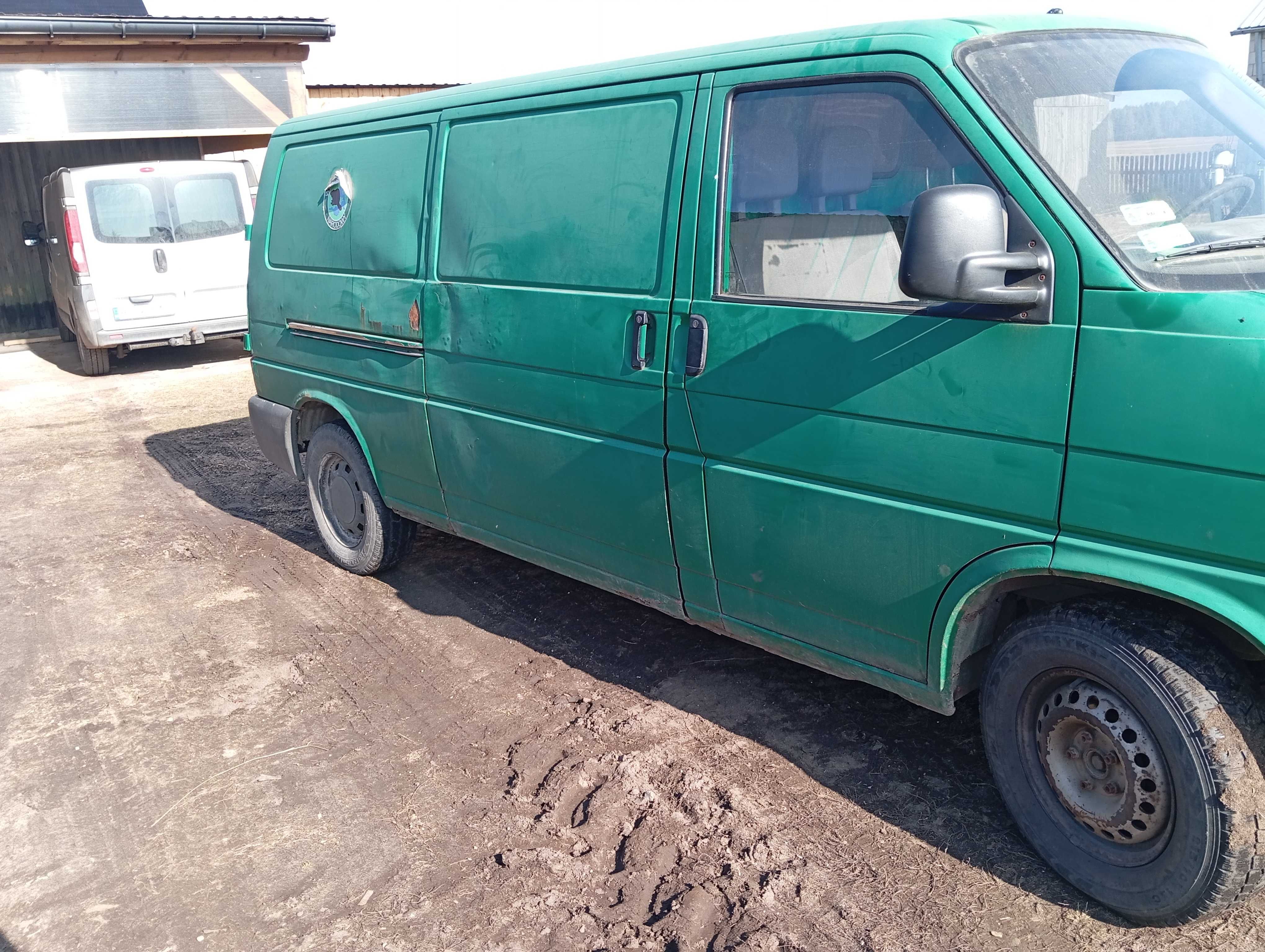 Sprzedam WV Transporter 1.9 TD
