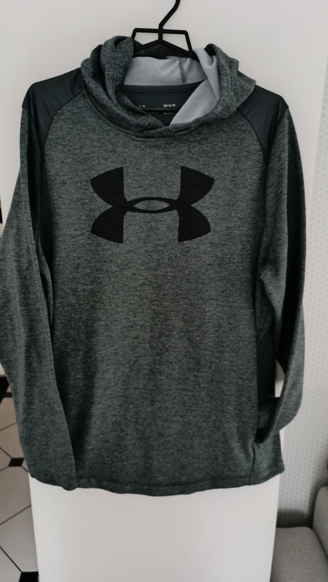 Bluza sportowa Under Armour roz L/G