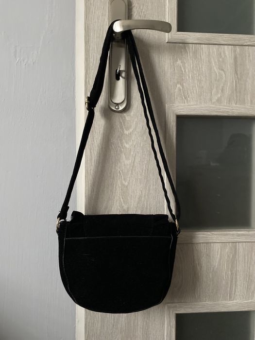 Torebka mini czarna na pasek