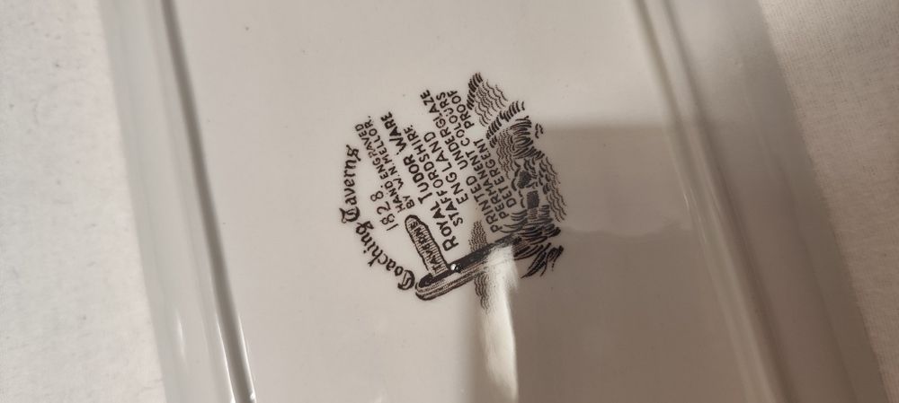 Travessa Royal Tudor Ware