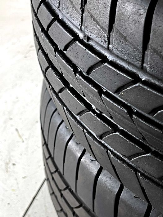 Pneus Goodyear Efficient Grip - 205/60/16 - Como NOVOS