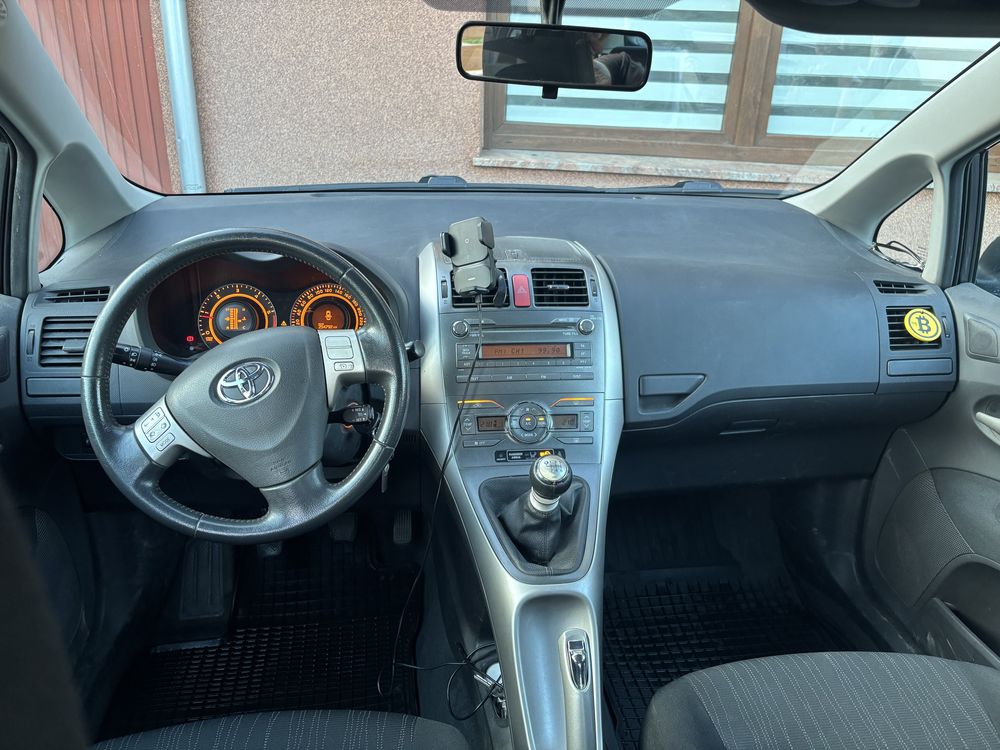 Toyota Auris 2.0 Zamiana