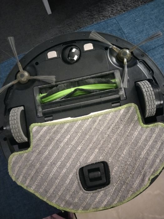 iRobot Roomba z funkcją mopowania i Wi-Fi