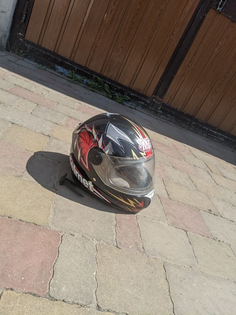 Продам шолом Helmet