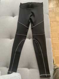 Czarne Legginsy  firmy Zara