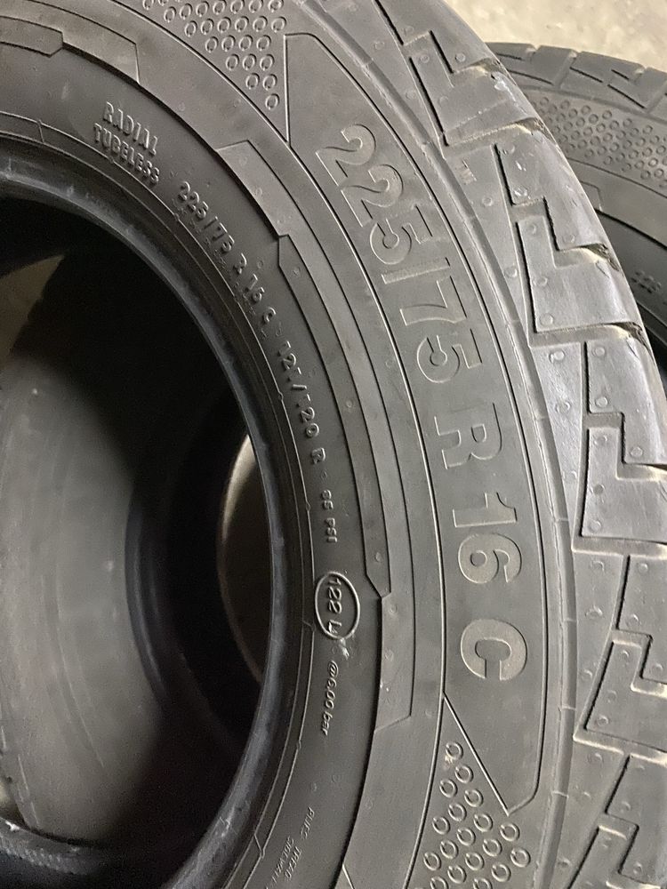 Continental contivan 225/75R16C