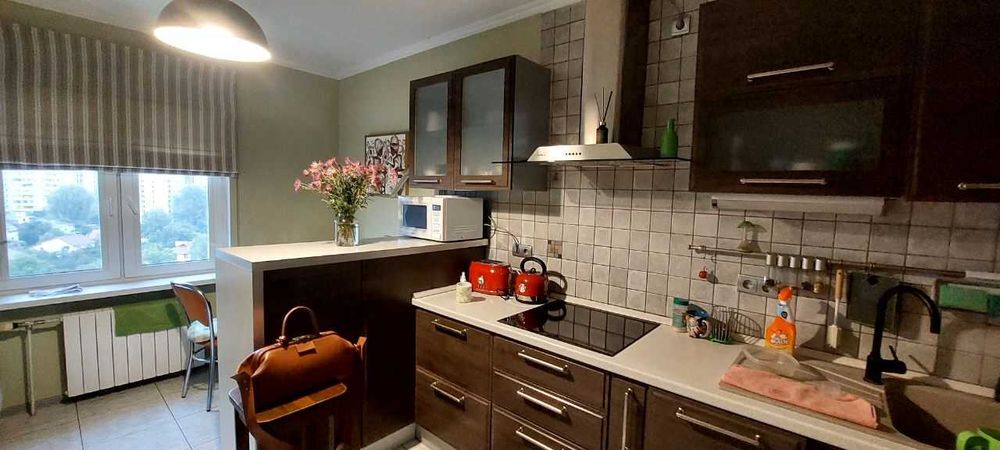 ВПЕРШЕ здається простора сучасна  двокімнатна по вул.  Т. ЯБЛОНСЬКОЇ !