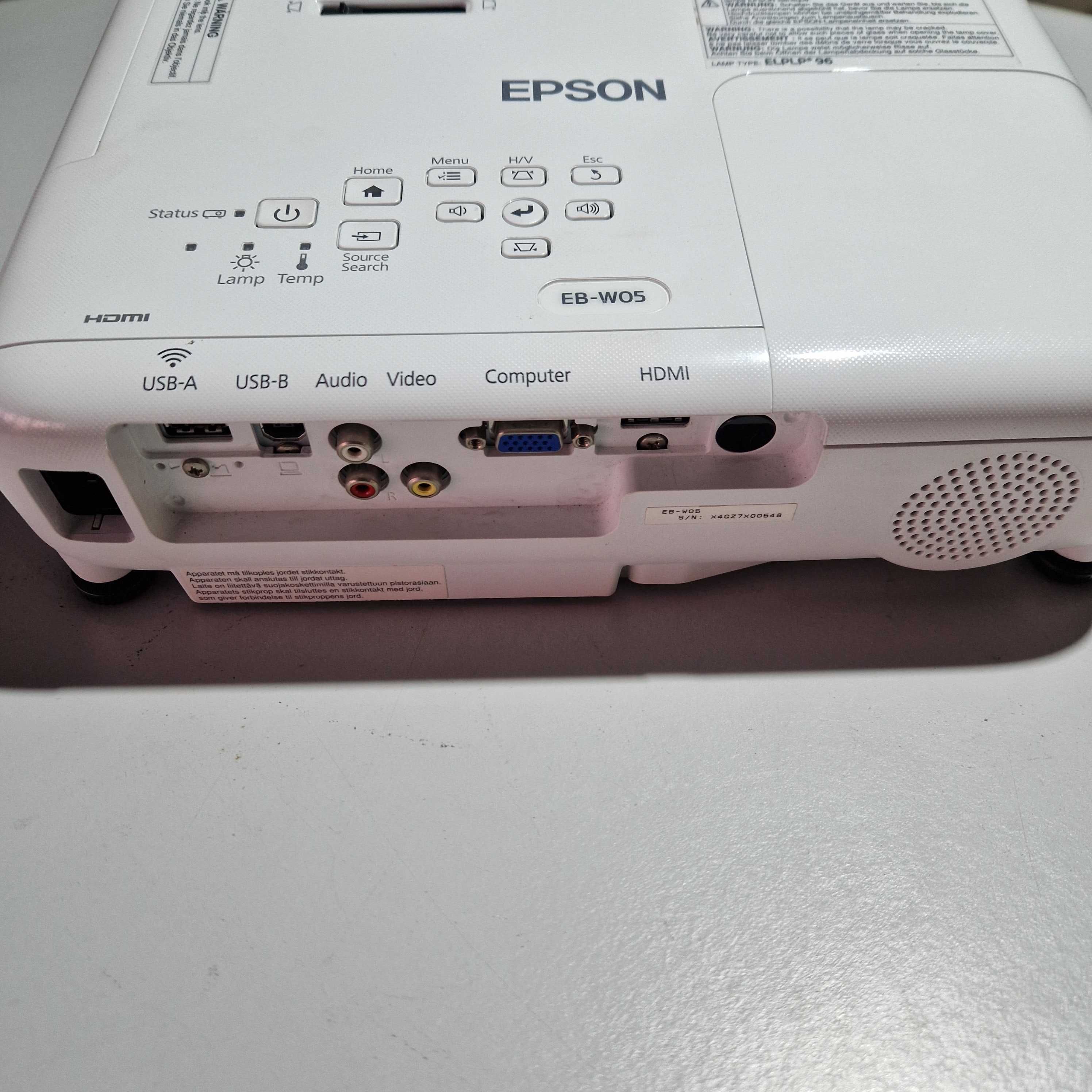 Projetor EPSON EB-W05