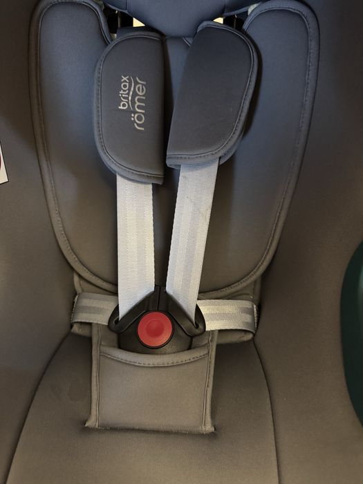Автокрісло Britax Römer BABY-SAFE3 i-SIZE (Frost Grey)