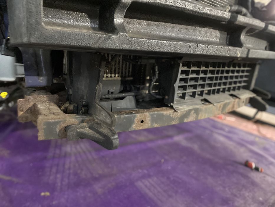 Nissan Qashqai j11 телевізор окуляр підсилювач бампера Кашкай джі 11