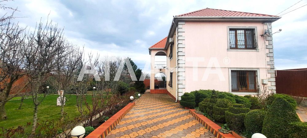 Дом в курортной зоне села Вапнярка- 10мин к морю.