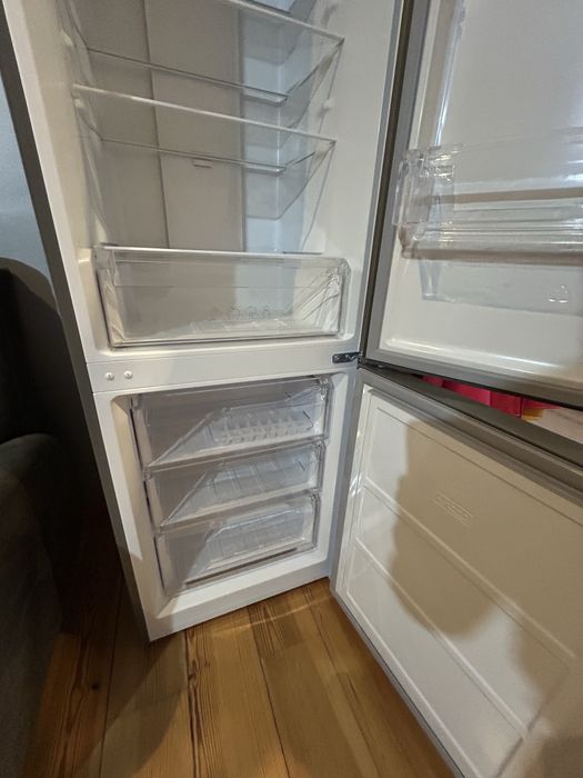 Frigorifico Combinado Kunft 300 L 185Cm