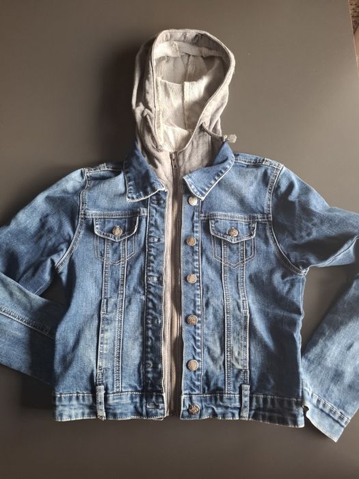 Куртка джинсова комбінована з капюшоном