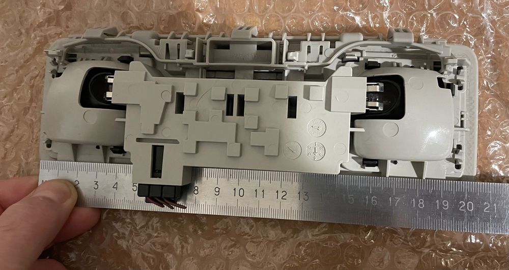 Плафон підсвітки задній VOLKSWAGEN