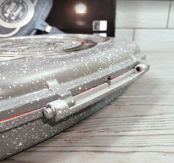 Нова сковорода-гриль двостороння A-Plus — 32 см