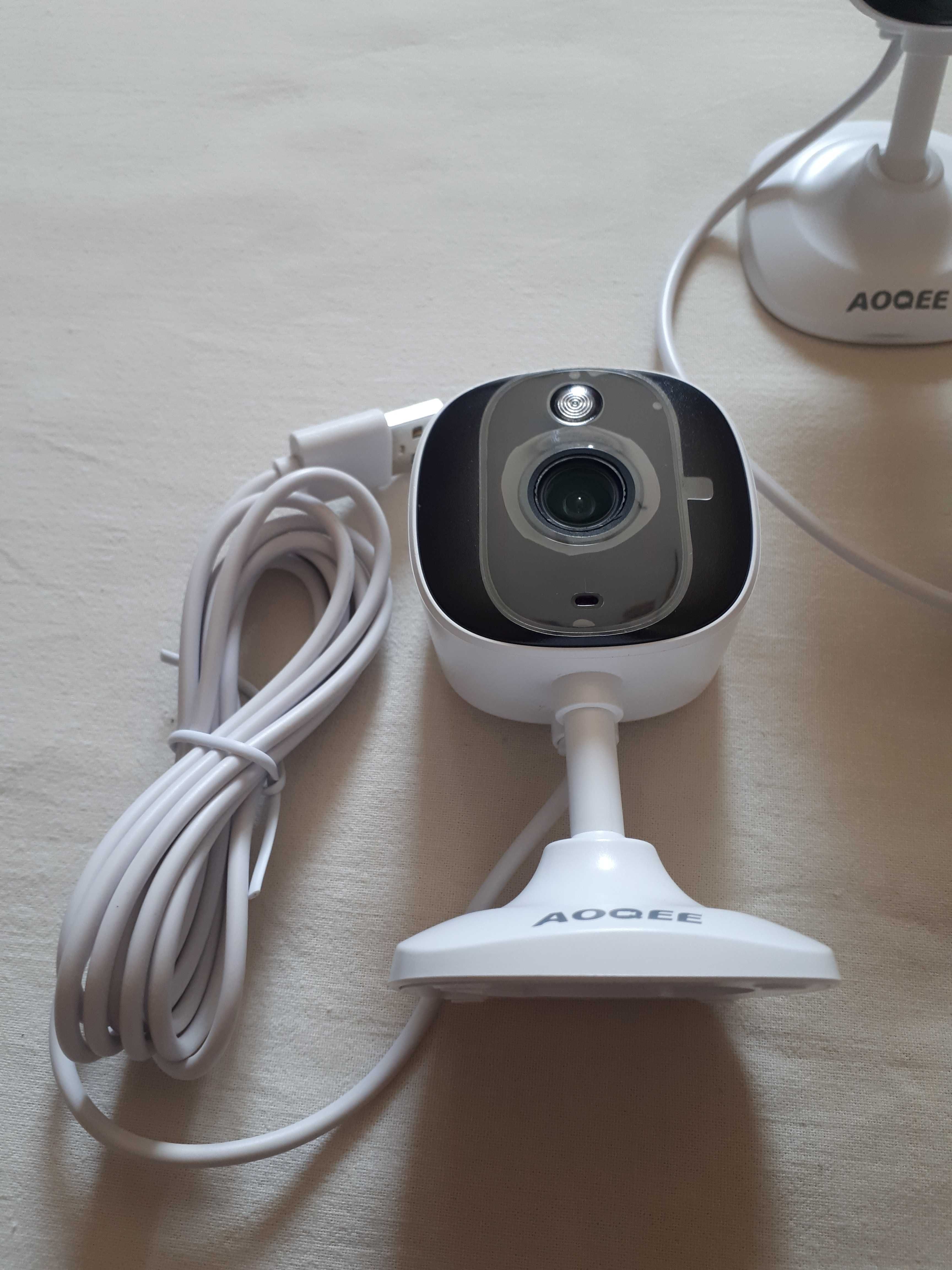 Дві камери відеоспостереження AOQEE С1 2K Wi-Fi IP65