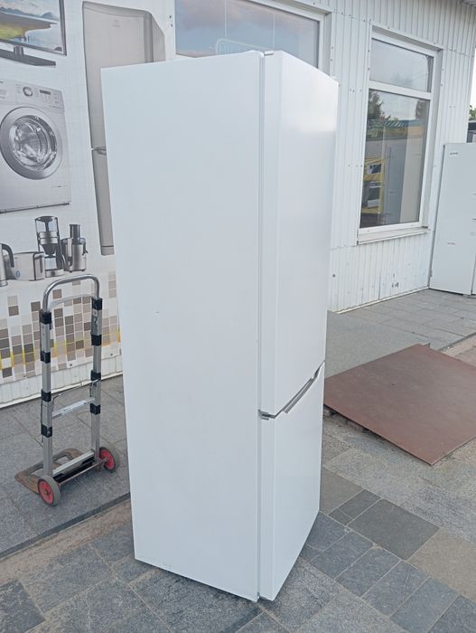 Холодильник Hanseatic 185см из Германии Состояние нового Гарантия