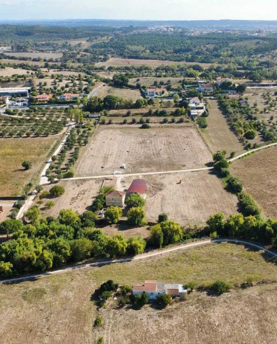 Quintinha da Ilha, Torres Novas, Junto ao Rio Almonda