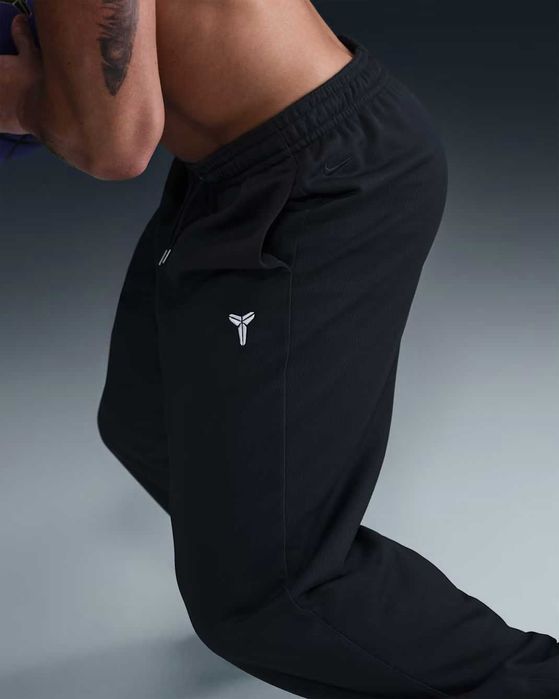 США‼️Штани Nike Kobe Therma-FIT Air Max Tech (XS по 4XL) (HJ8113-010)