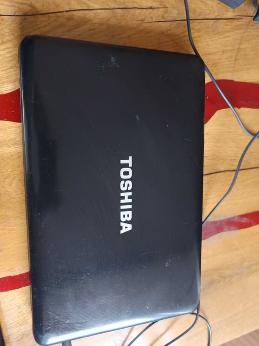 laptop toshiba nowa klawiatura