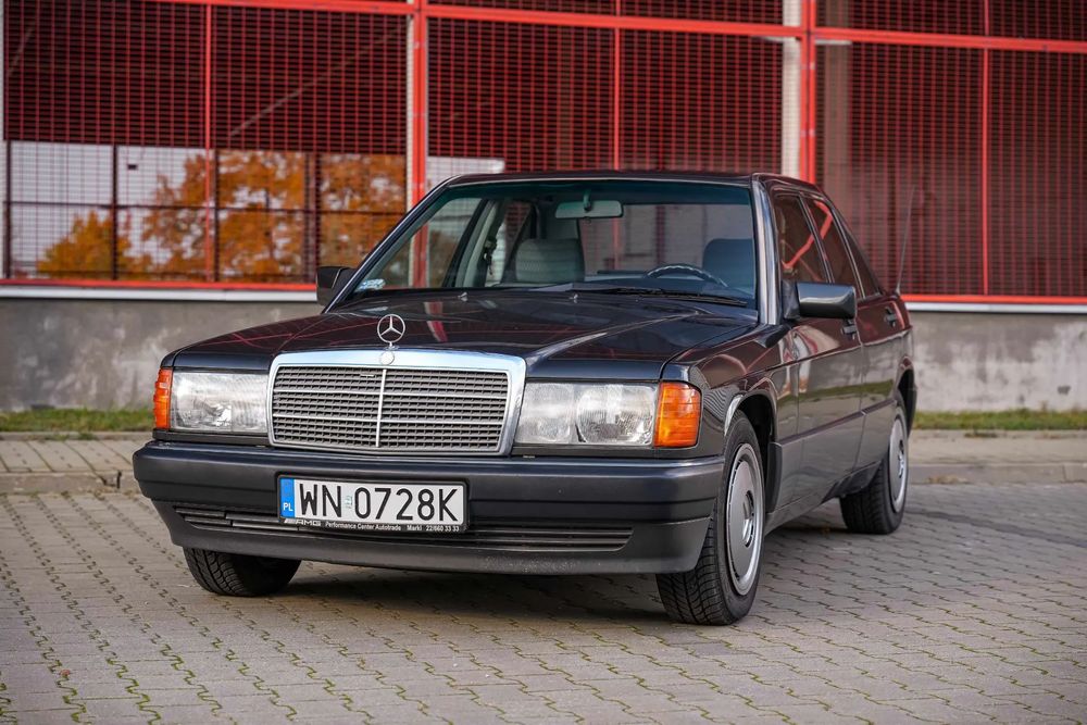 Mercedes-Benz W201 (190) 2.5 D