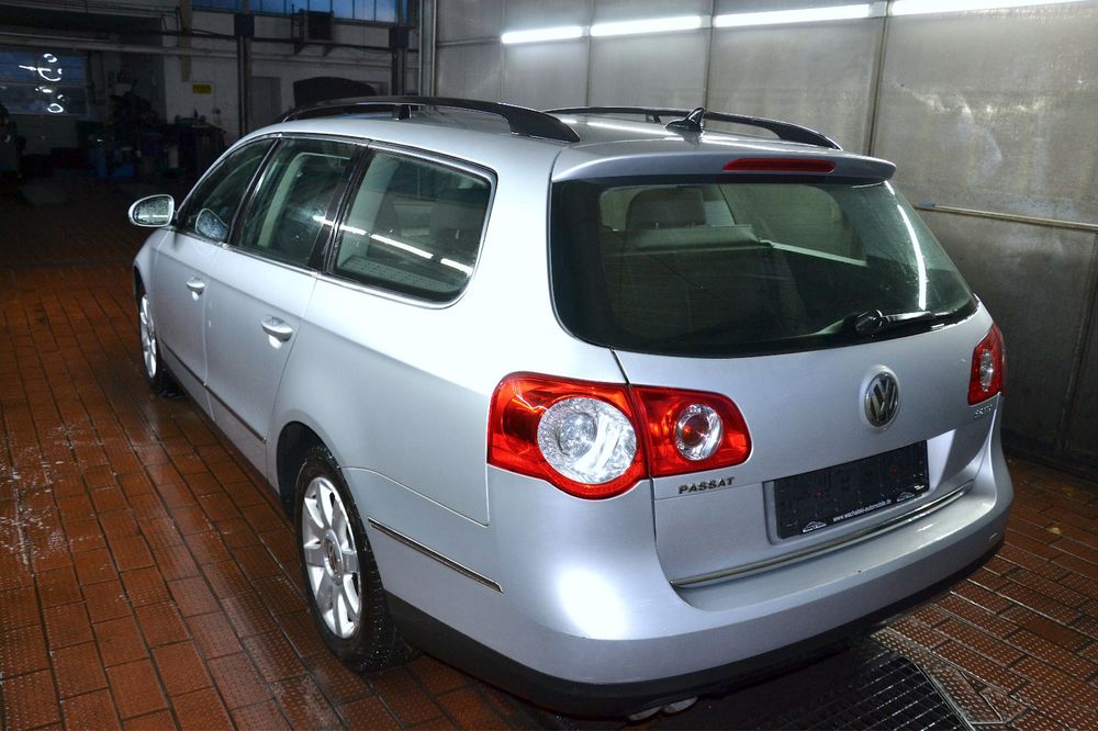 Volkswagen Passat 2.0 TDI 2010 року