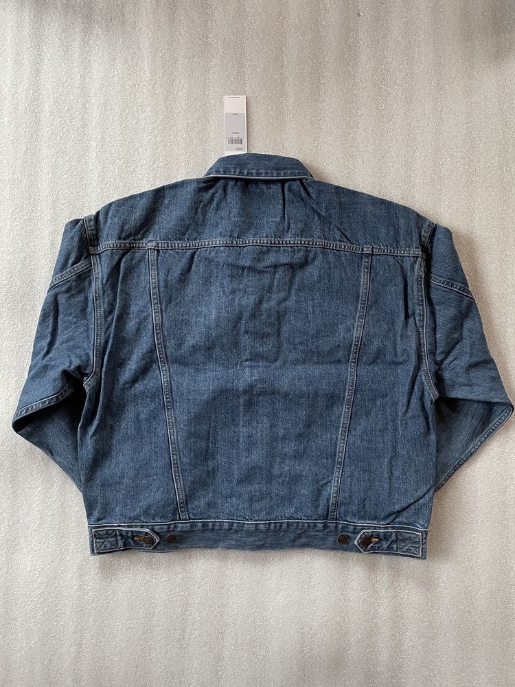 Calvin klein джинсовая куртка (ck denim jacket trucker) c америки M