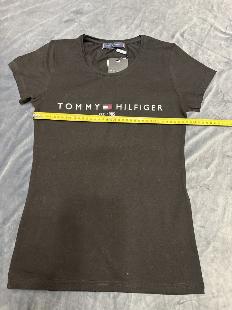 Czarny t-shirt Tommy Hilfinger