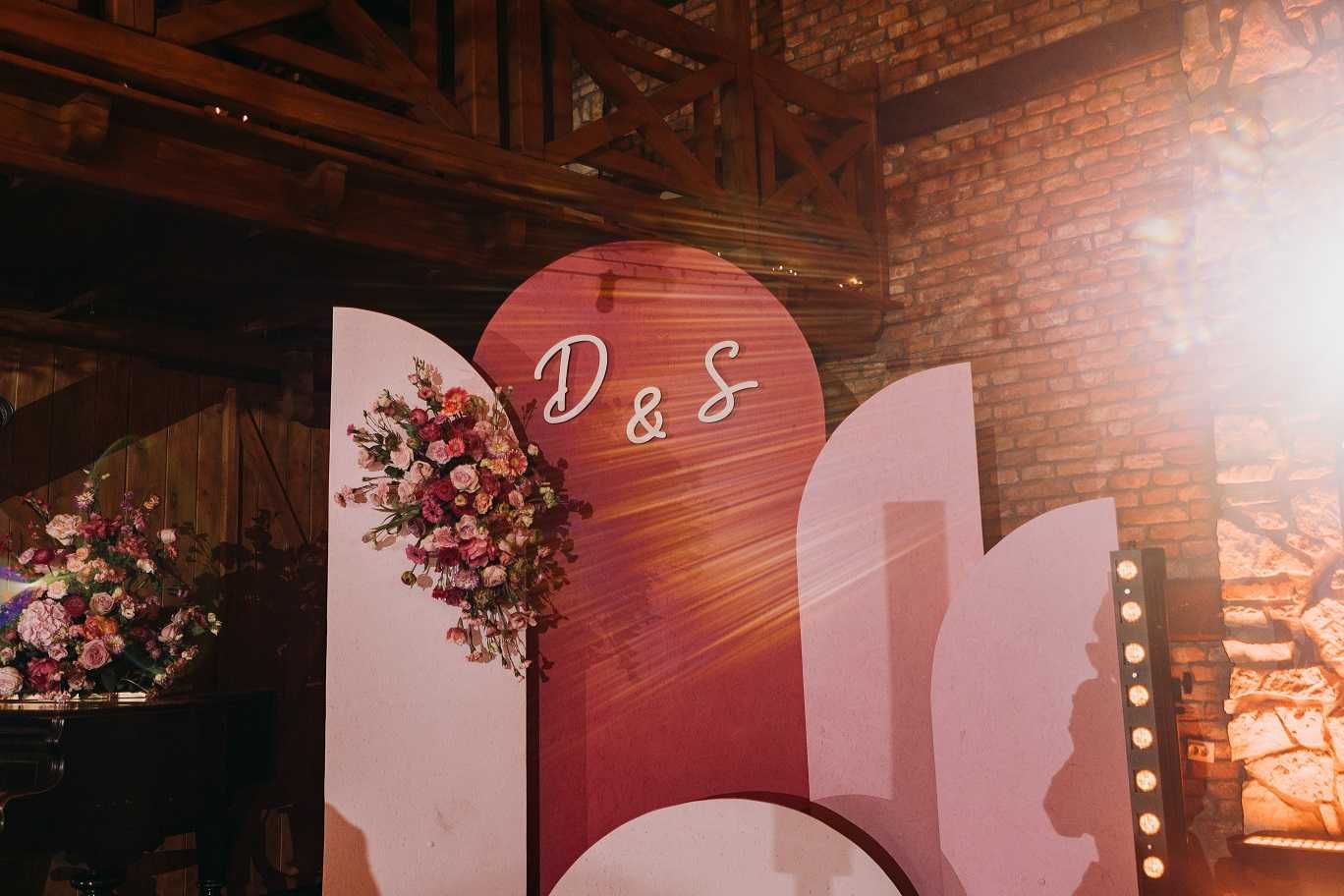 Dekoracja ślubna, na wesele, ścianka do zdjęć.
